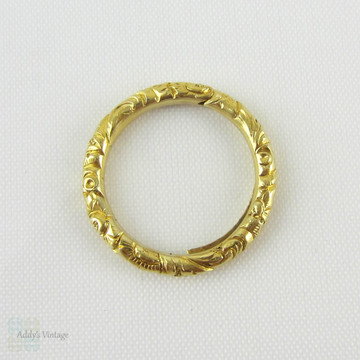 Antique 15 Carat Gold Split Ring. Victorian Engraved Floral Design Split Ring for Charms, Fobs.