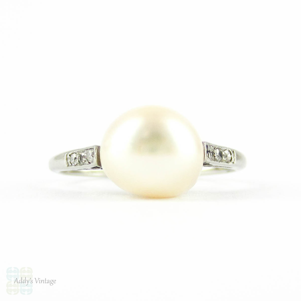 Stunning Platinum and Fresh Water Pearl Ring with Diamond Accents -  Timekeepersclayton