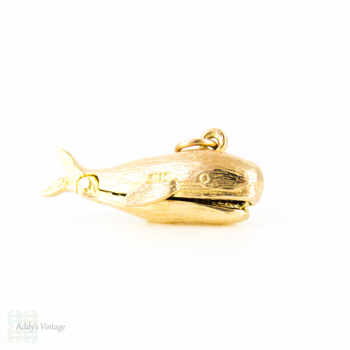 Nantucket Whale Charms in 18kt Gold