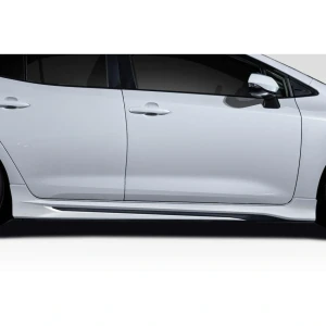 2019-2023 Toyota Corolla Medula Side Skirts - image 1