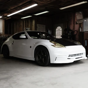Nissan 370Z 2009-2020 Nismo V2 Style 5 Piece Polyurethane Full Body Kit - image 1