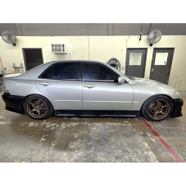 Lexus IS300 2000-2005 VTX Style 2 Piece Polyurethane Side Skirts - image 1