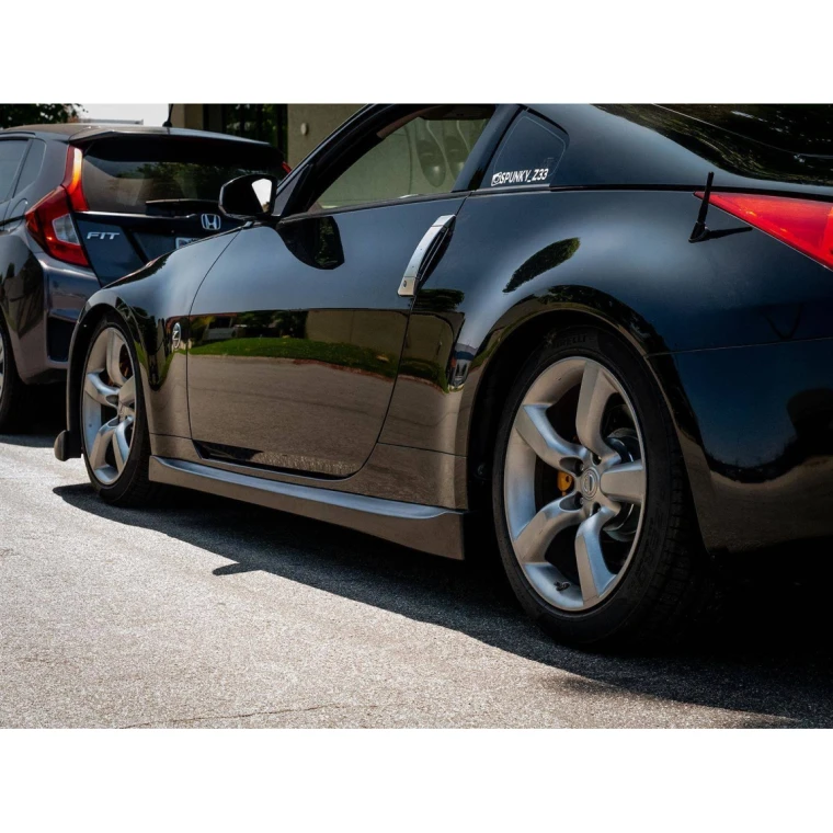 Nissan 350Z 2003-2008 Nismo V3 Style 2 Piece Polyurethane Side Skirt Add-Ons - image 1