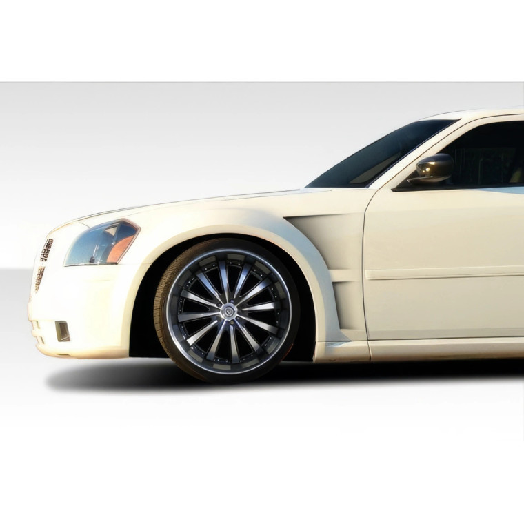2005-2007 Dodge Magnum Executive Fenders - 2 Piece - image 1