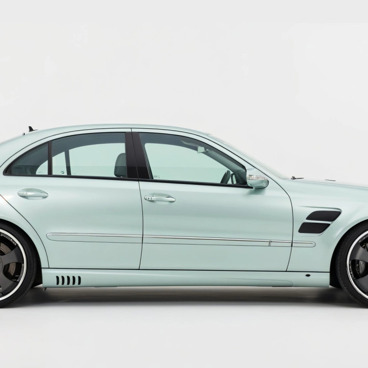 ModeloDrive FRP LORI Side Skirts > Mercedes-Benz E-Class (W211) 2003-2009 - image 1