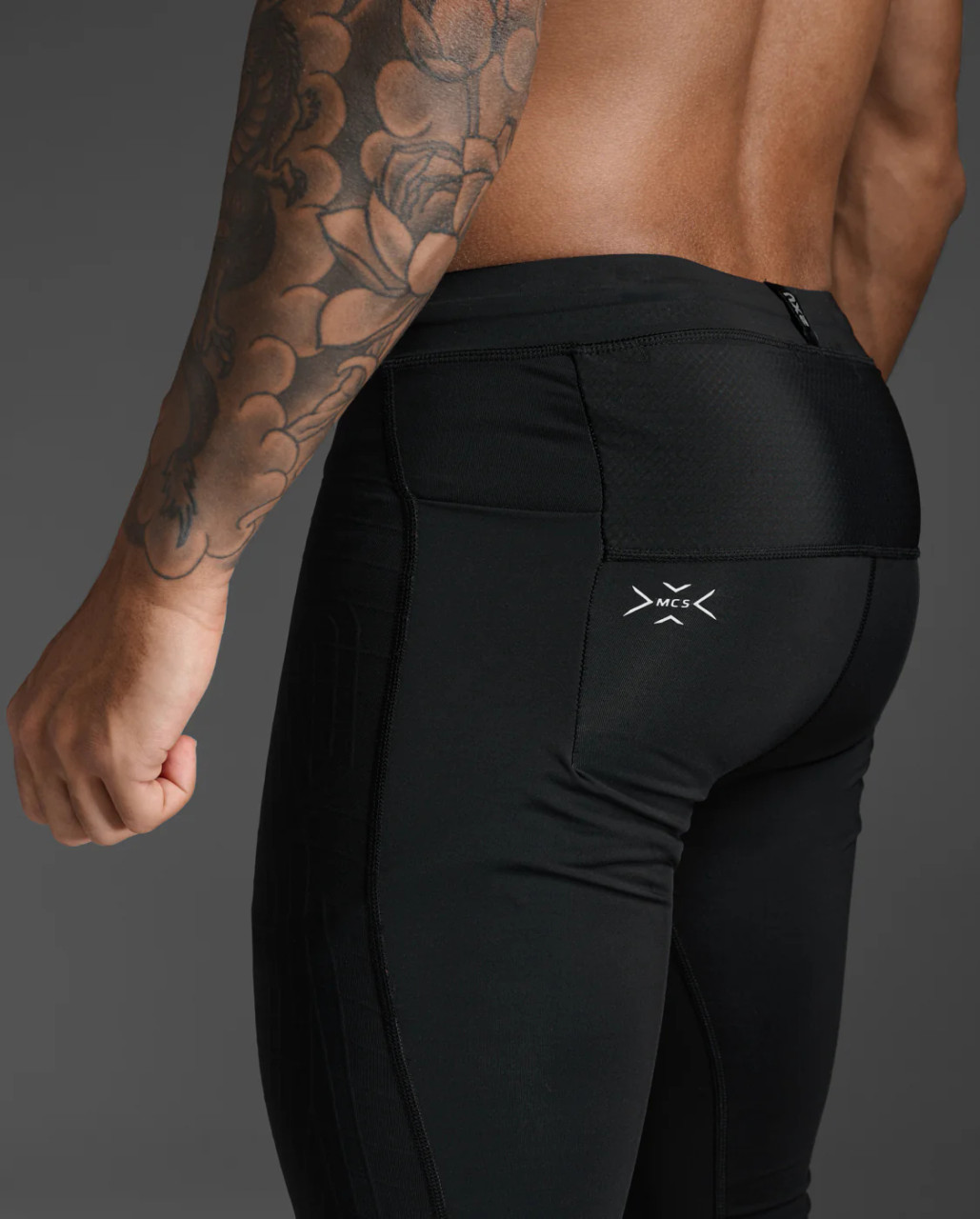 2XU Light Speed React Compression Tights - Black/White Reflective