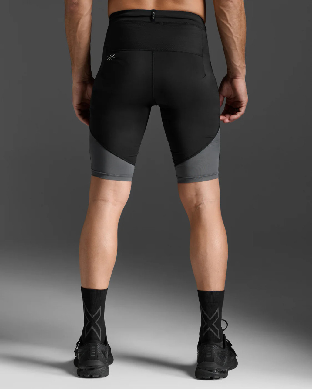 2XU Light Speed React Compression Shorts - Black/White