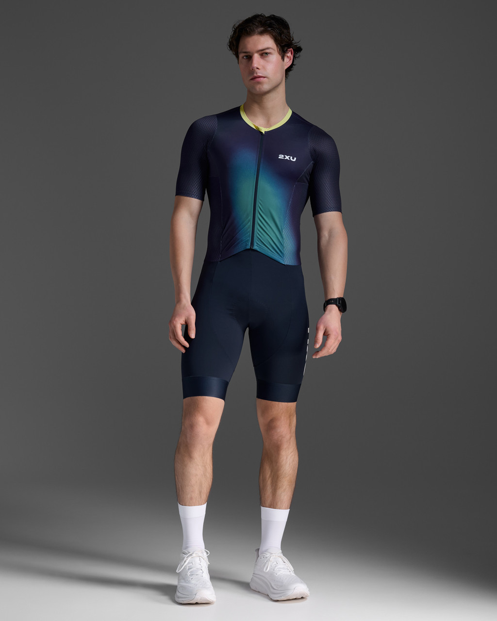 2XU Aero Hex Sleeved Trisuit - Midnight/Cool Matcha - MyTriathlon
