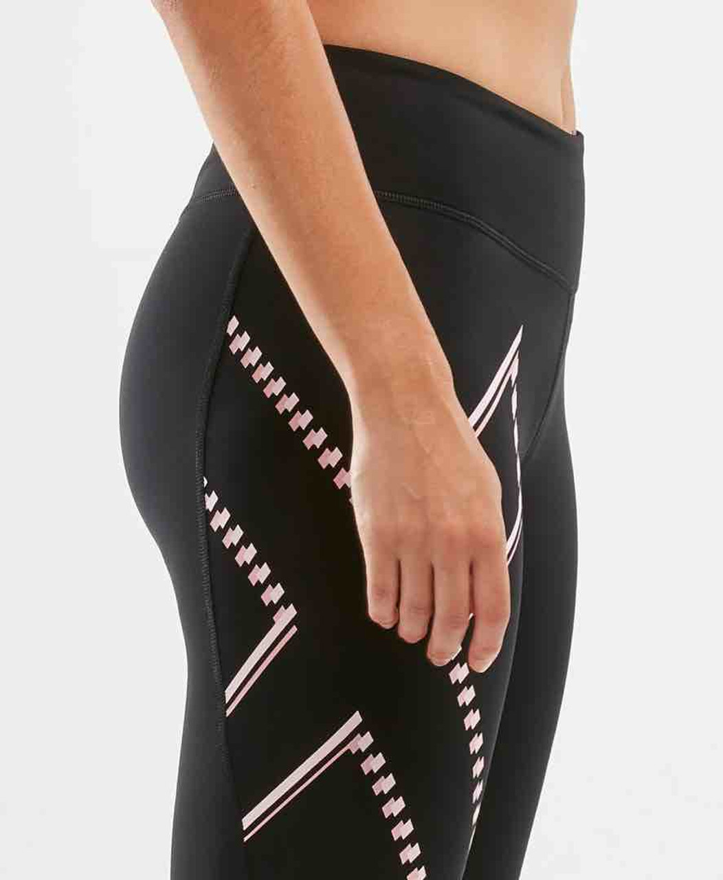 2XU Mid-Rise Compression Tights - MyTriathlon