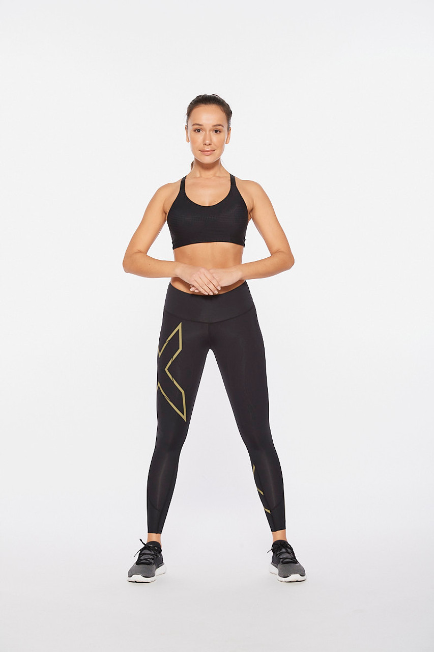 2XU WMNS LIGHT SPEED MID RISE COMPRESSION 3/4 TIGHTS - Totally Sports & Surf