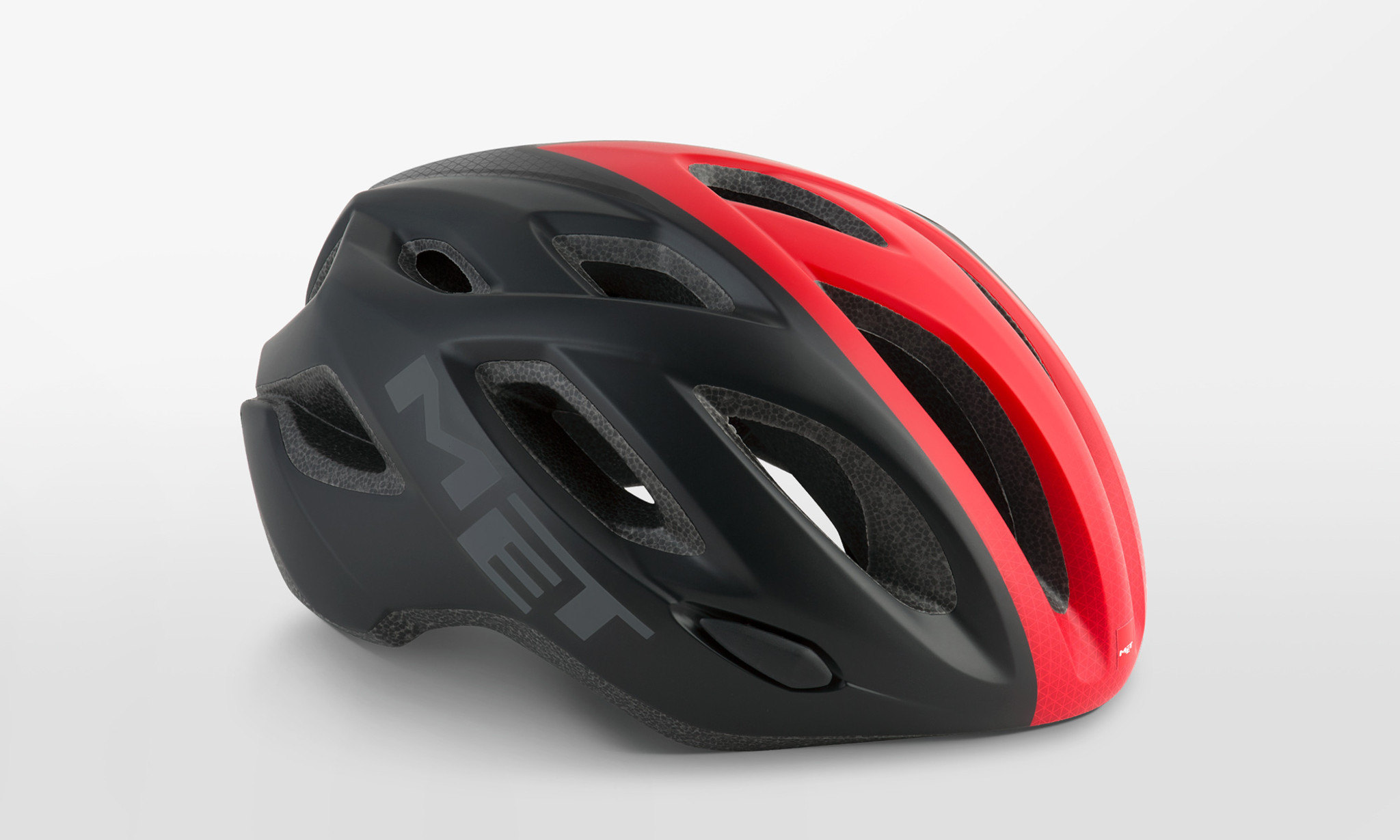 met idolo helmet review