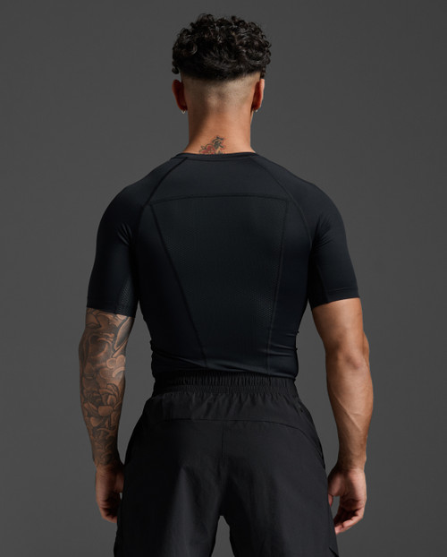 2XU - Core Compression Short Sleeve - Men's - Black/No Logo - 2025 2XU - Core Compression Short Sleeve - Men's - Black/No Logo - 2025