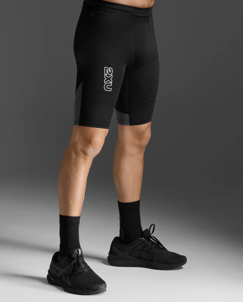2XU - Light Speed React Compression Shorts - Men's - Black/White Reflective - 2026