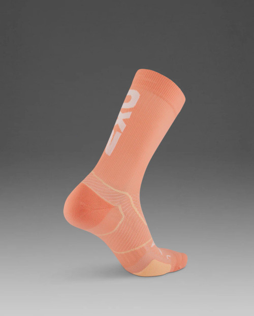 2XU - Vectr Cushion Crew Socks - Digital Peach/White - 2025
