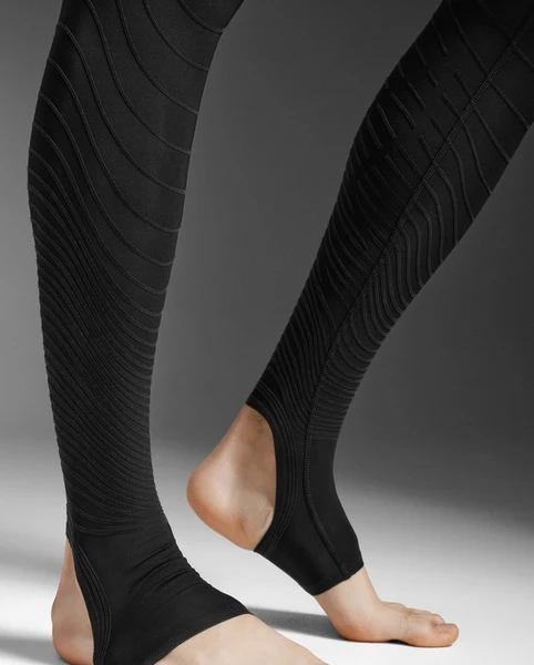 2XU - Recovery FIR Compression Tights - Men's - Black/Nero - 2026