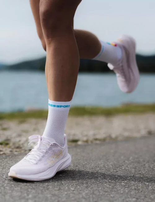 Compressport - Pro Racing Socks v4.0 Bike - Ironman 2026 - L2 - Unisex - White