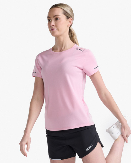 2XU - Aero Tee - Women's - Cameo/Black Reflective