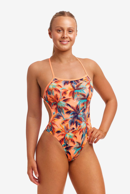 Funkita - Twisted One Piece - Women's - Sand Storm - 2024