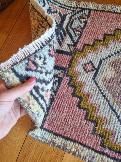 Vintage handwoven Turkish Tiny Mat  (#Y54) 48*91cm