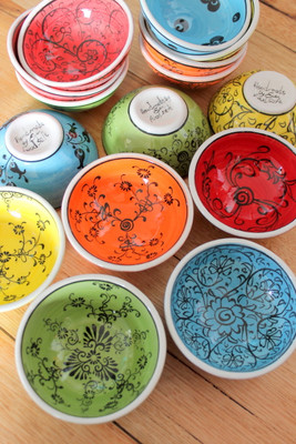 8cm colourful 'Mediterranean' bowls. Food safe, hand wash.