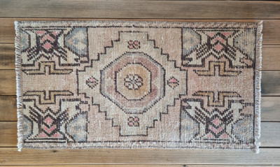 Vintage handwoven Turkish Tiny Mat  (#Y43) 45*84cm