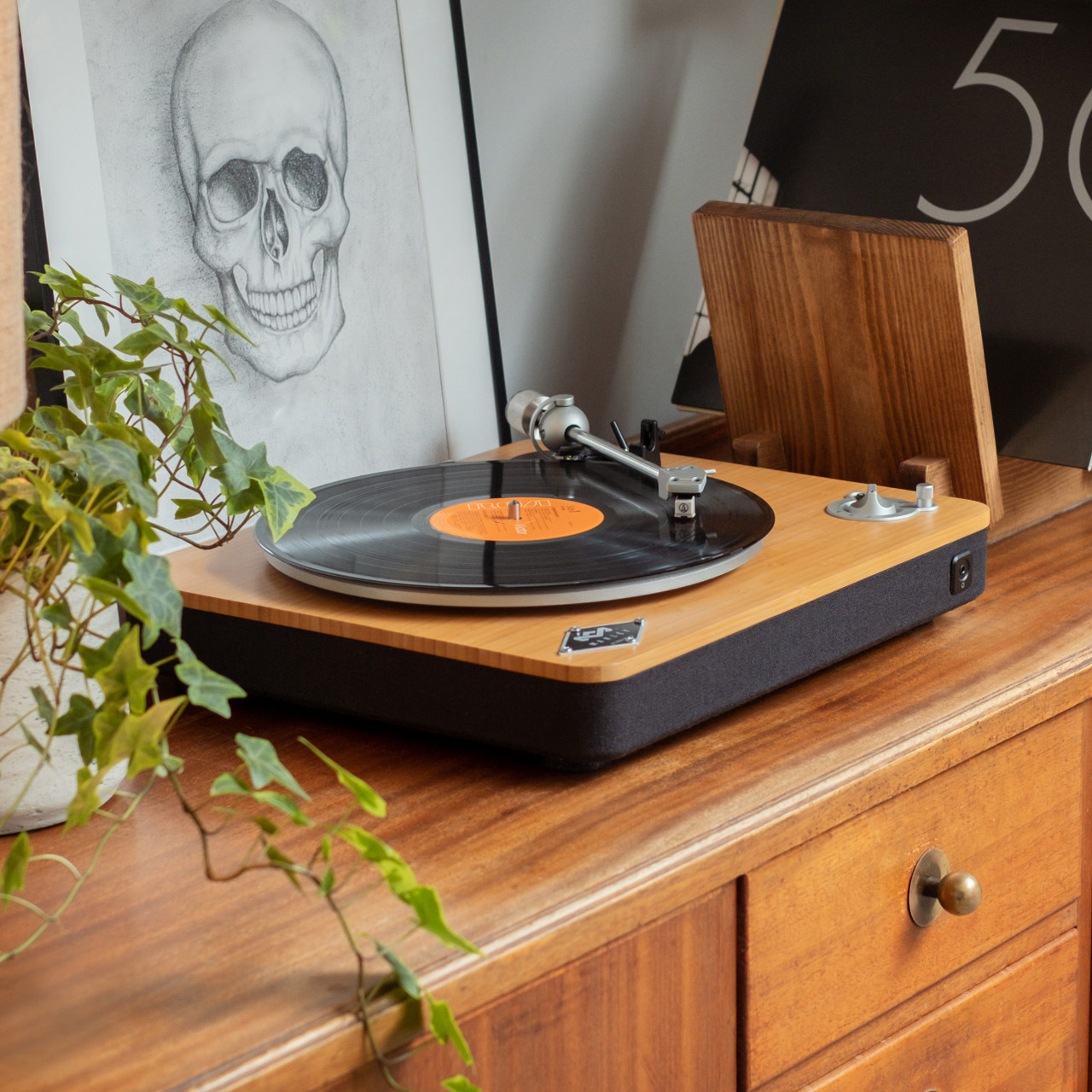 Stir It Up Wireless Turntable with Bluetooth