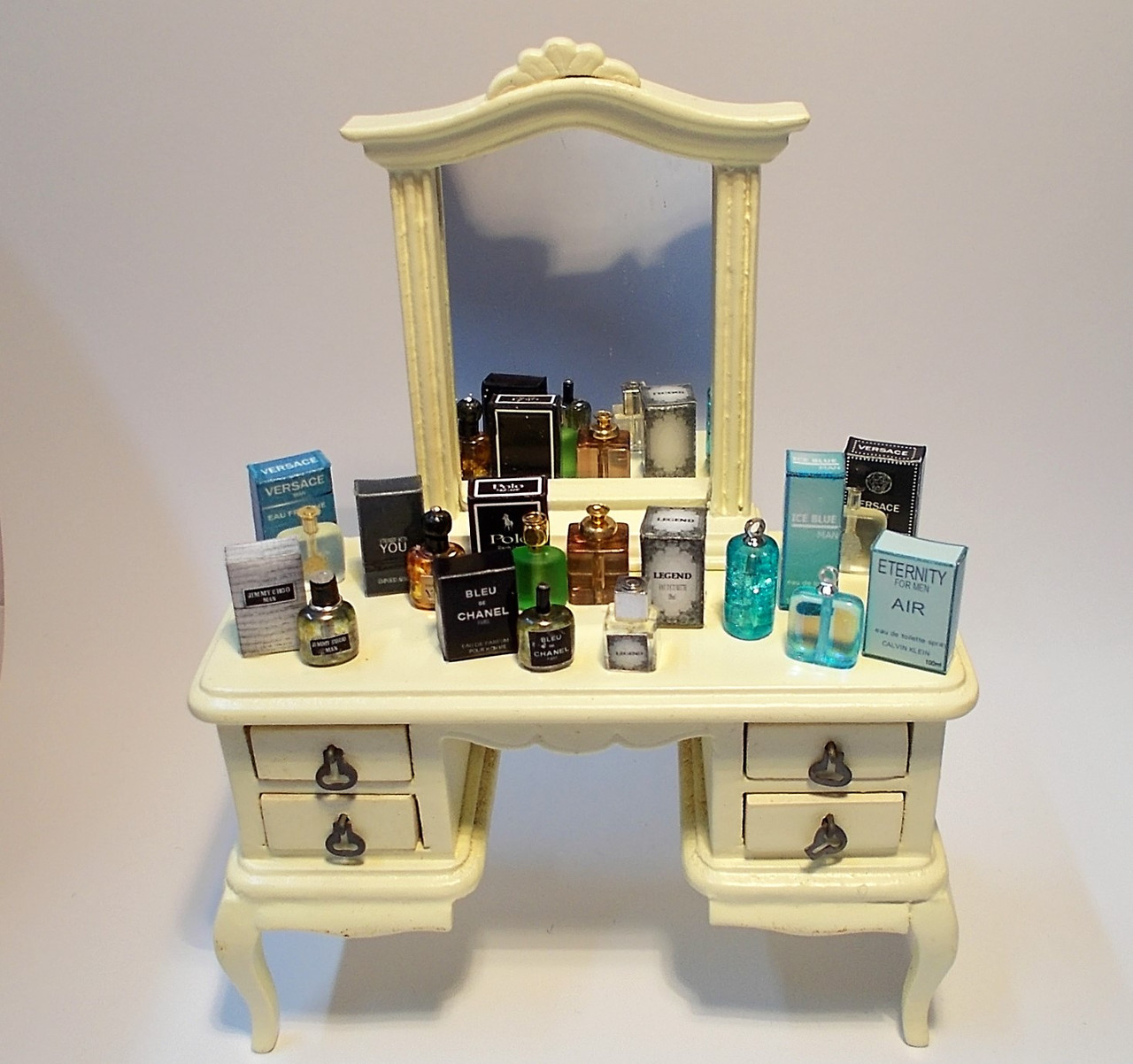 Men's Cologne/aftershave with box Emporio Armani YOU ZENA'S MINIATURES