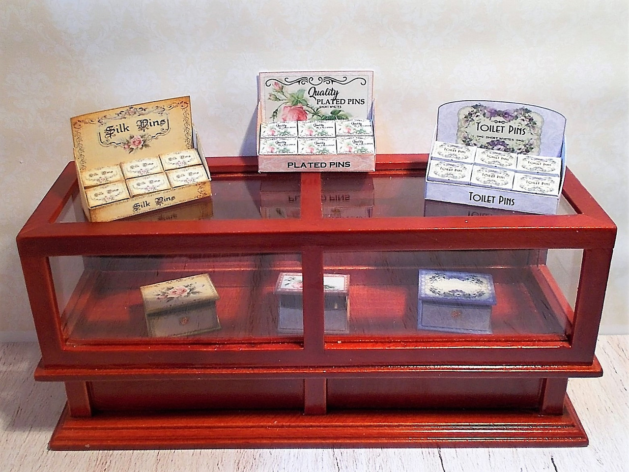 dollhouse miniature 1/12th scale hat pin box