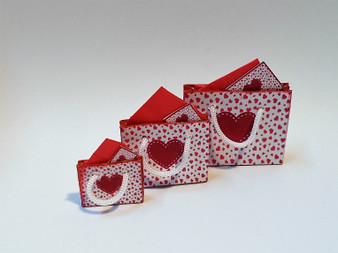 Download - Valentine Gift Bags Red & White