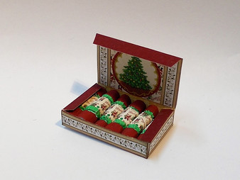 Christmas Crackers - Christmas Tree design