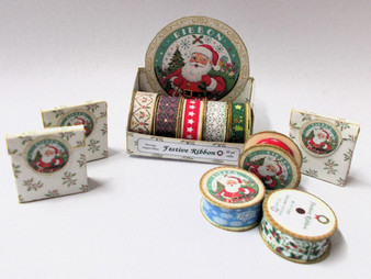 Download - Festive Ribbon Display