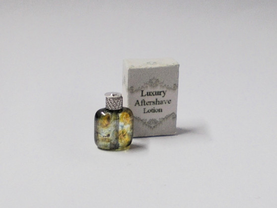 Men's Cologne/aftershave with box No7