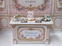 Vanity/perfumery/cosmetic tray 1