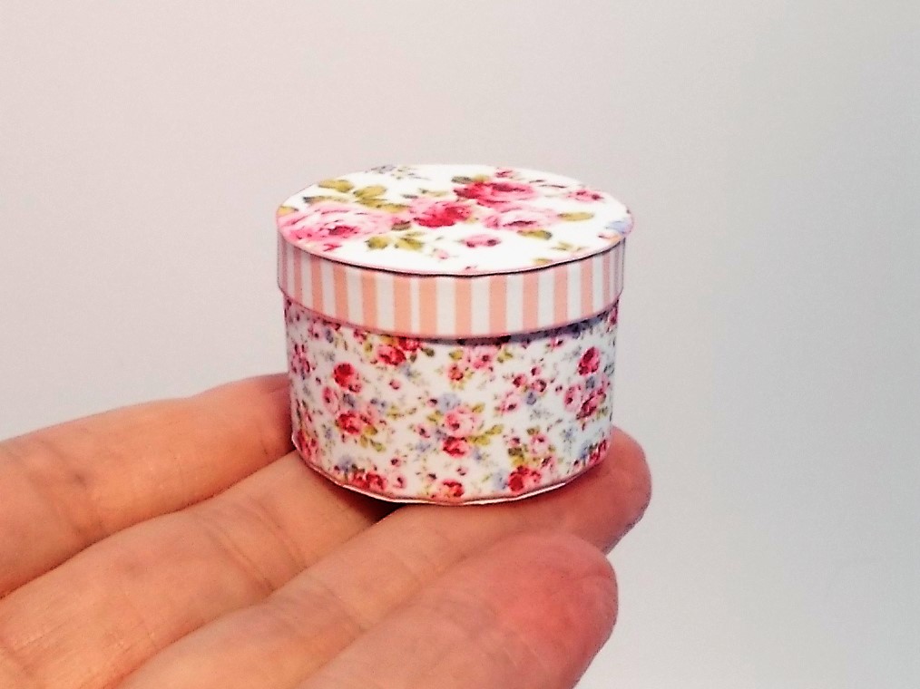 Download - Pink Shabby Chic Boxes - ZENA'S MINIATURES