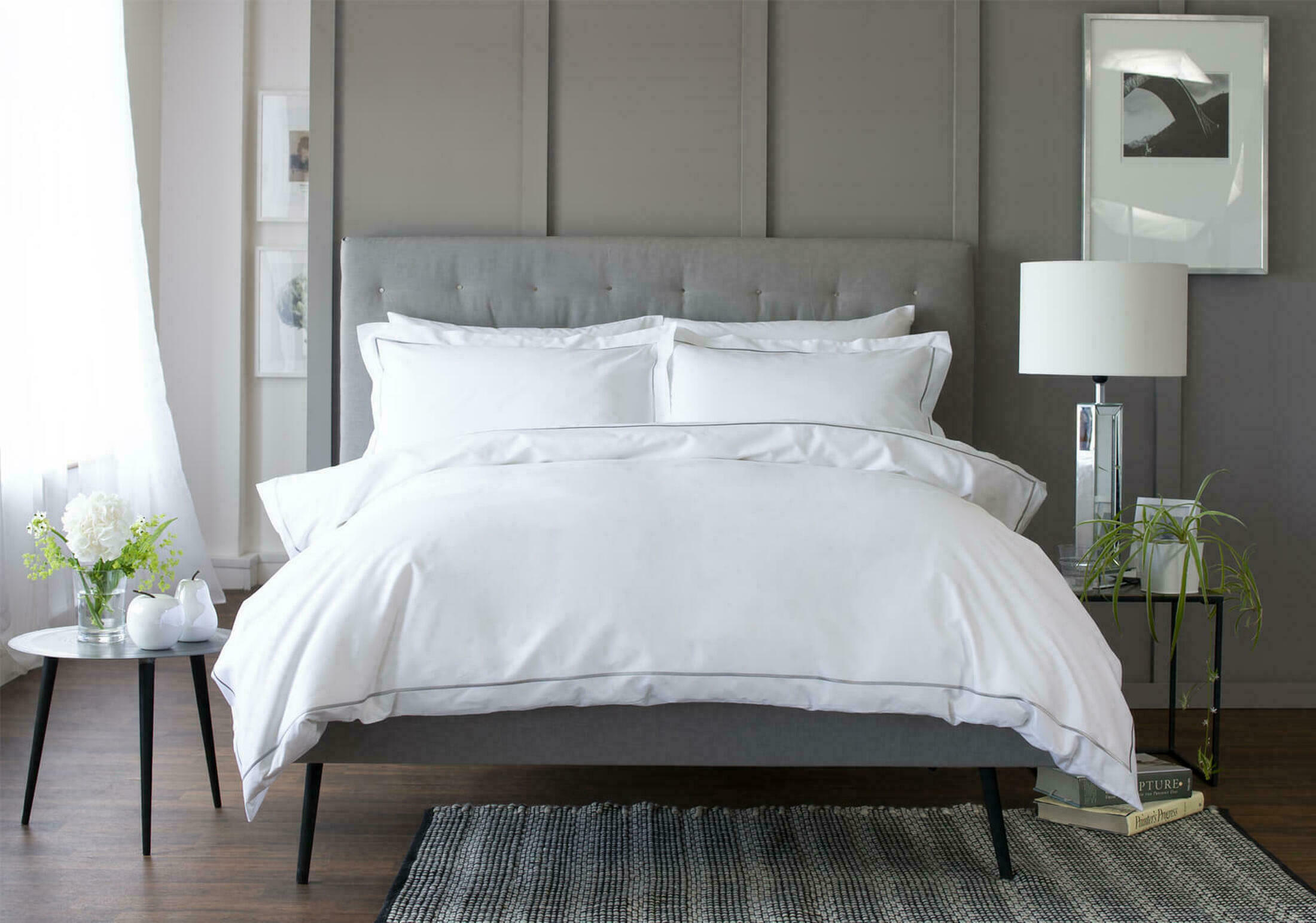 The Sandringham Bed Linen Set in Silver