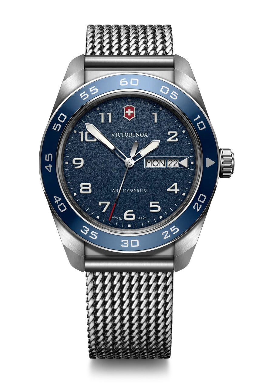 Victorinox Swiss Army Quartz Blue Dial 242042 - Saltzman