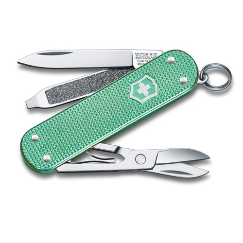 Victorinox. Classic SD Alox Minty Mint 0.6221.221G