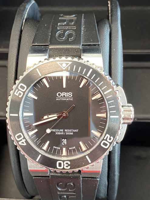 Used Oris Aquis Black Dial 43mm 01 733 7653 415407 4 26 34EB
