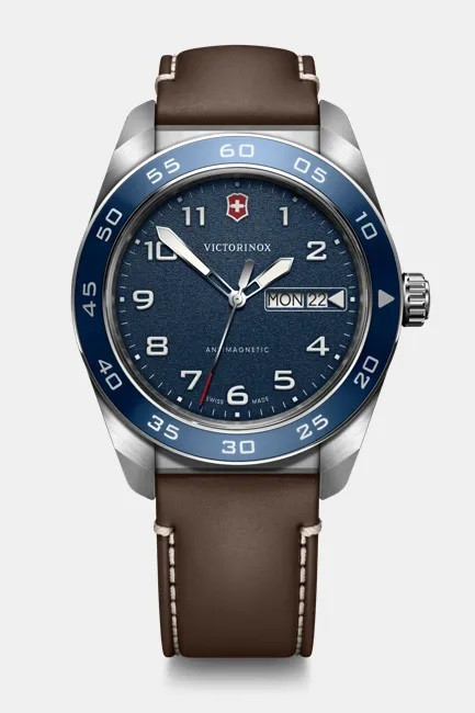 Victorinox Swiss Army Chronograph Black Dial 242048 - Saltzman's