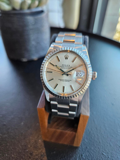 "Pre Owned" Rolex Datejust 1603 Silver dial