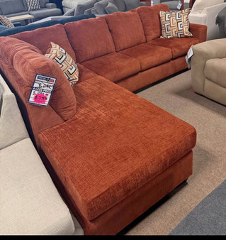 Spice sectional 