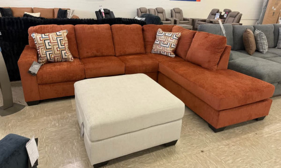 Spice sectional 