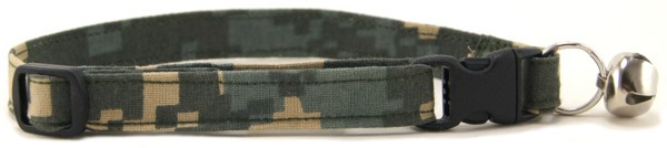 DIGITAL CAMOUFLAGE CAT COLLAR