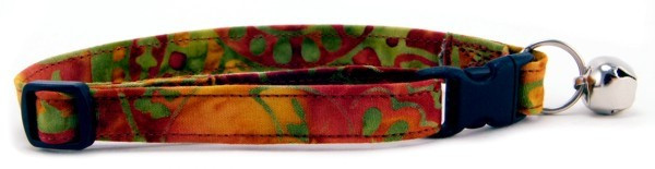 BRONZE SUMATRA BATIK CAT COLLAR