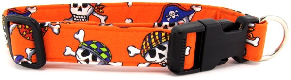 ORANGE PIRATES DOG COLLAR