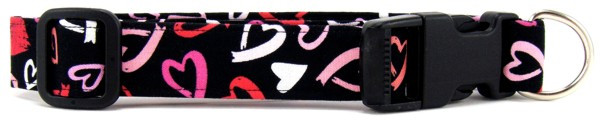 BRUSHED HEARTS DOG COLLAR