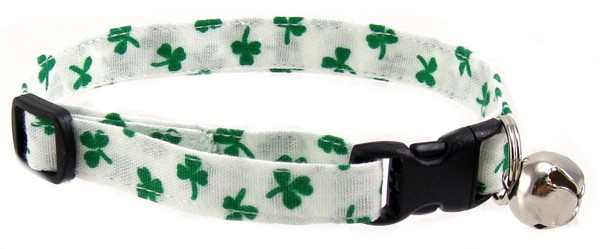 White ShamrockS Cat Collar