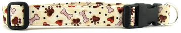 HEARTS, BONES & PAWS DOG COLLAR