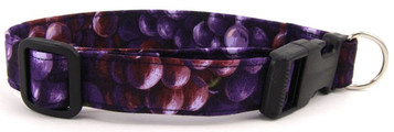 PURPLE GRAPES DOG COLLAR