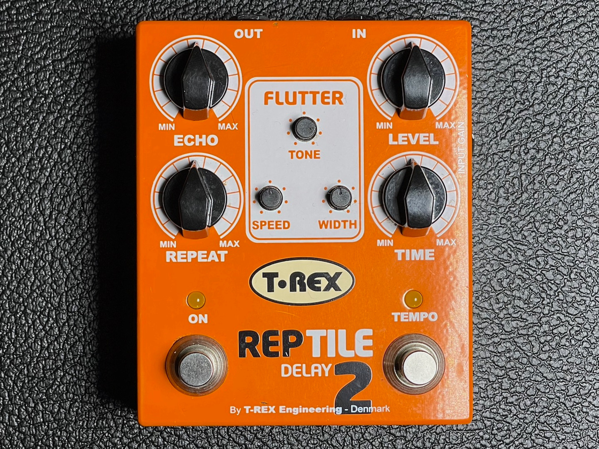 t rex reptile delay